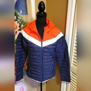 Women's GAP FIT Primaloft Aerofast Colorblock Puffer Jacket, Size Small